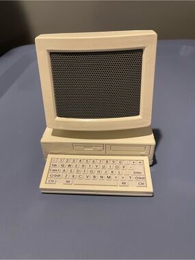 Retro Mini Computer Figurine converted to Bluetooth Speaker - Cream